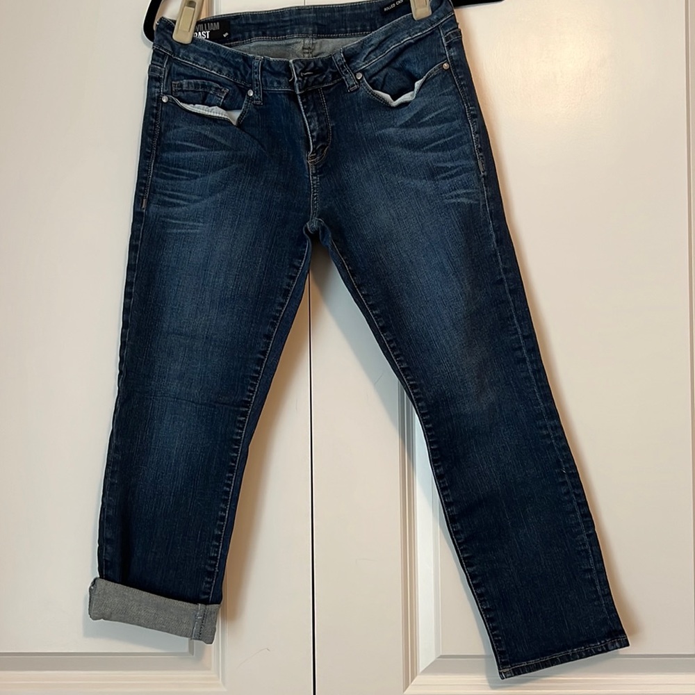NWOT Rolled crop, low waisted William Rast ladies jeans